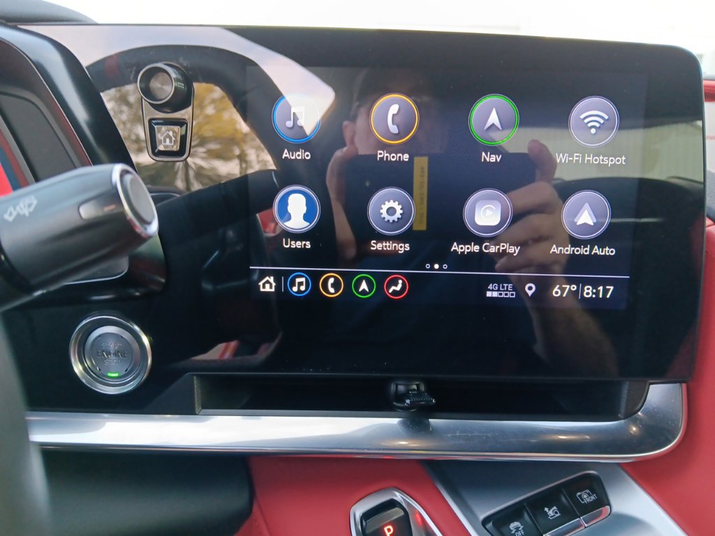 Used 2020 Chevrolet Corvette Stingray Preferred Cpe w/ 2LT Preferred Equipment Group RWD image 20