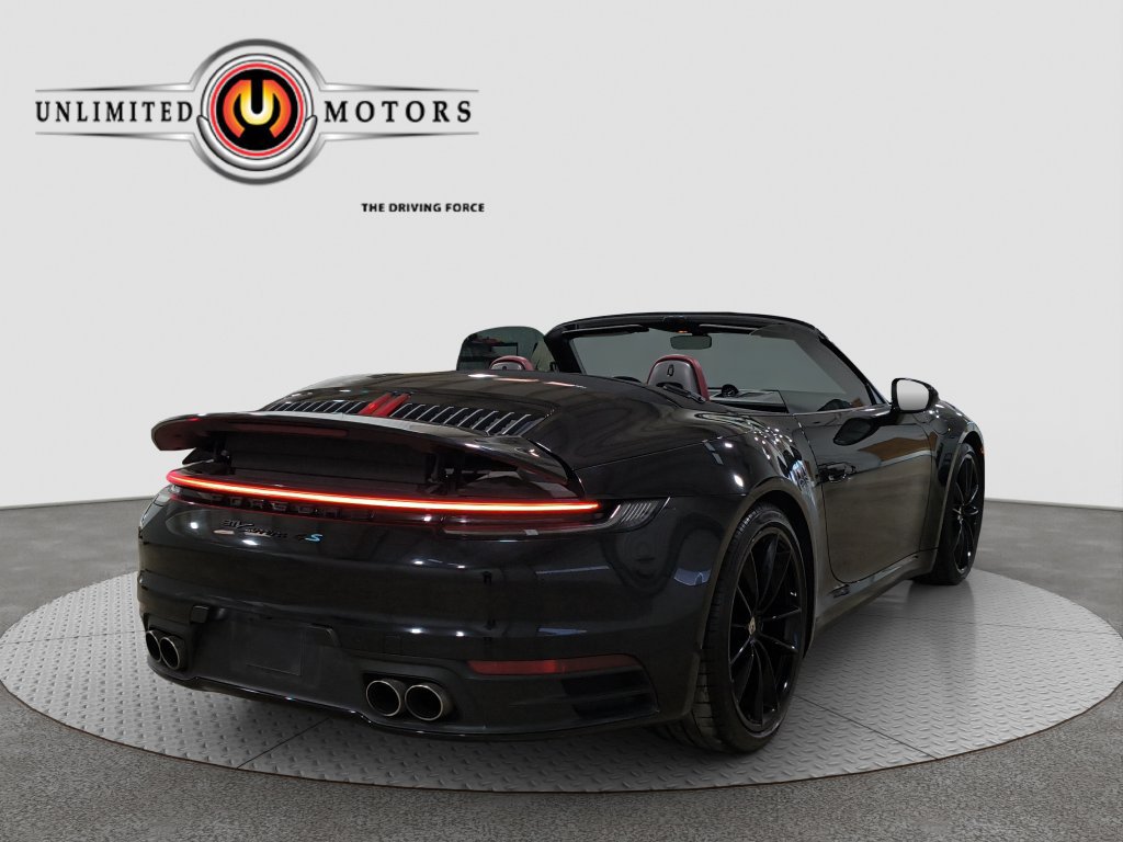 Used 2020 Porsche 911 Carrera 4S AWD/4WD image 3
