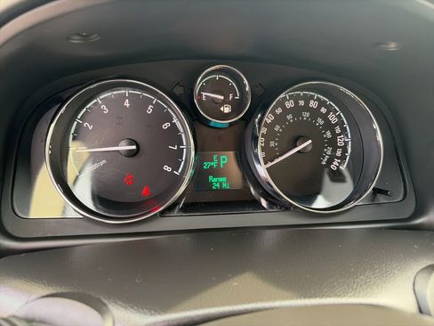 Used 2014 Chevrolet Captiva Sport LS image 22