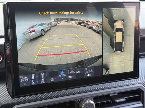 Used 2025 Toyota Tacoma TRD Pro image 17