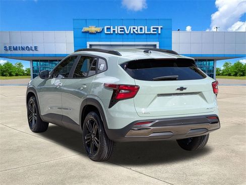 New 2026 Chevrolet Trax ACTIV w/ Sunroof Package image 3