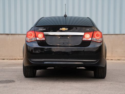 Used 2016 Chevrolet Cruze LT w/ Sun, Sound and Sport Package image 14