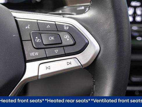 Certified 2025 Volkswagen Atlas SEL Premium R-Line image 18