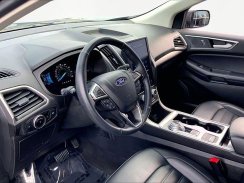 Used 2024 Ford Edge SEL image 12
