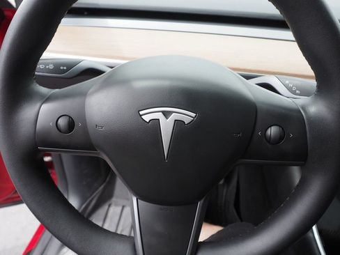 Used 2020 Tesla Model Y Performance AWD/4WD image 27