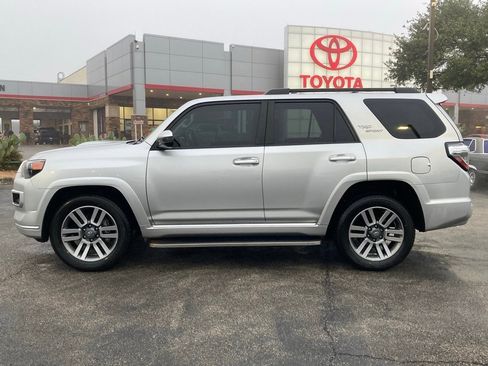 Used 2023 Toyota 4Runner TRD Sport image 8