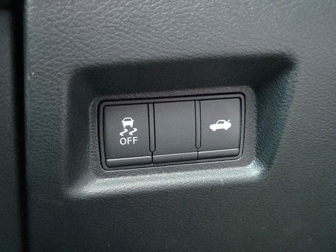 Used 2019 INFINITI Q50 Signature Edition w/ Cargo Package (L96) image 31