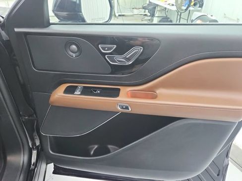 Used 2023 Lincoln Aviator Reserve w/ Elements Package Plus RWD image 38
