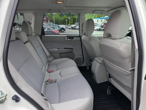 Used 2012 Subaru Forester 2.5X Premium image 18