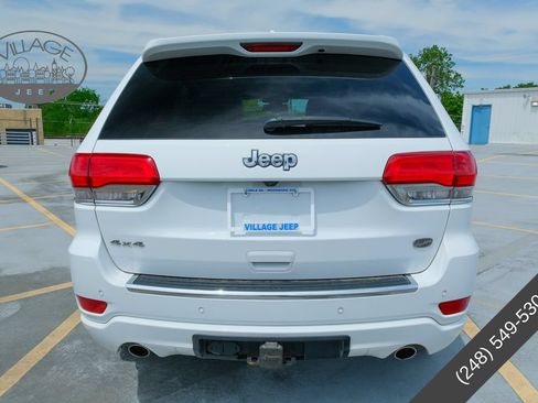 Used 2015 Jeep Grand Cherokee Overland AWD/4WD image 4