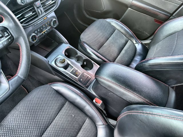 Used 2023 Ford Escape ST-Line AWD/4WD image 20