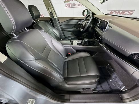 Certified 2023 Nissan Rogue SL FWD image 31