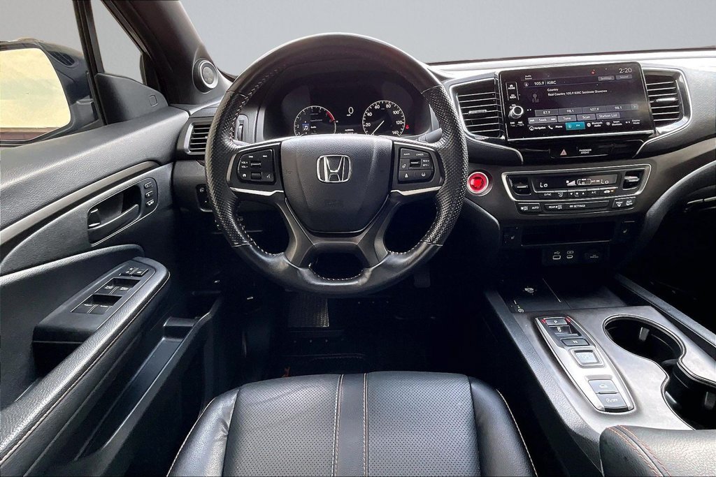 Used 2025 Honda Ridgeline TrailSport image 5