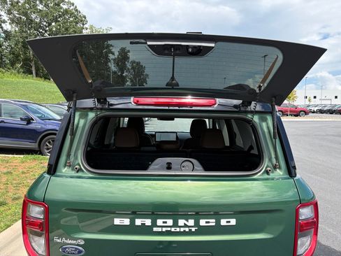 Used 2025 Ford Bronco Sport Outer Banks w/ Sasquatch Outer Banks Package AWD/4WD image 13