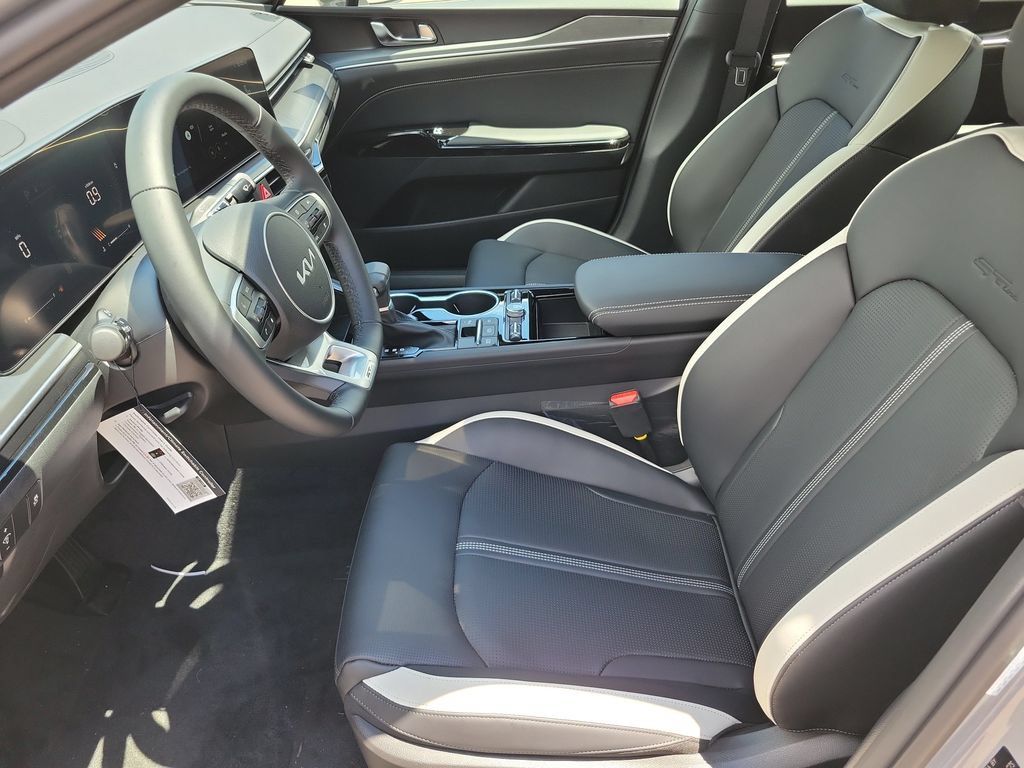 New 2026 Kia K5 GT-Line FWD image 9
