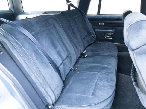 Used 1990 Buick Le Sabre Estate RWD image 35