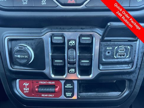 Used 2023 Jeep Gladiator Rubicon w/ LED Lighting Group image 7