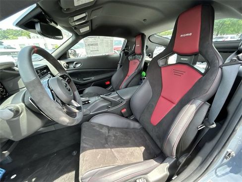 Used 2024 Nissan Z NISMO w/ Floor Mat Package image 11