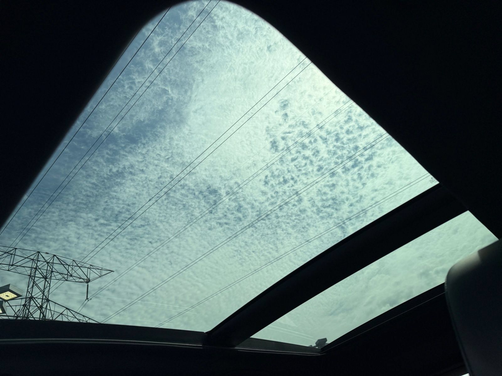 Used 2023 Kia Sportage X-Line w/ X-Line Premium Package AWD/4WD image 3