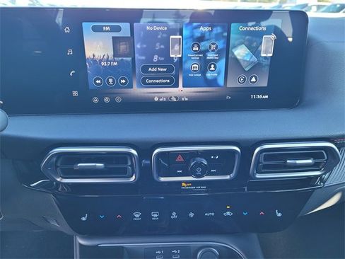 New 2026 Nissan Sentra SR image 10