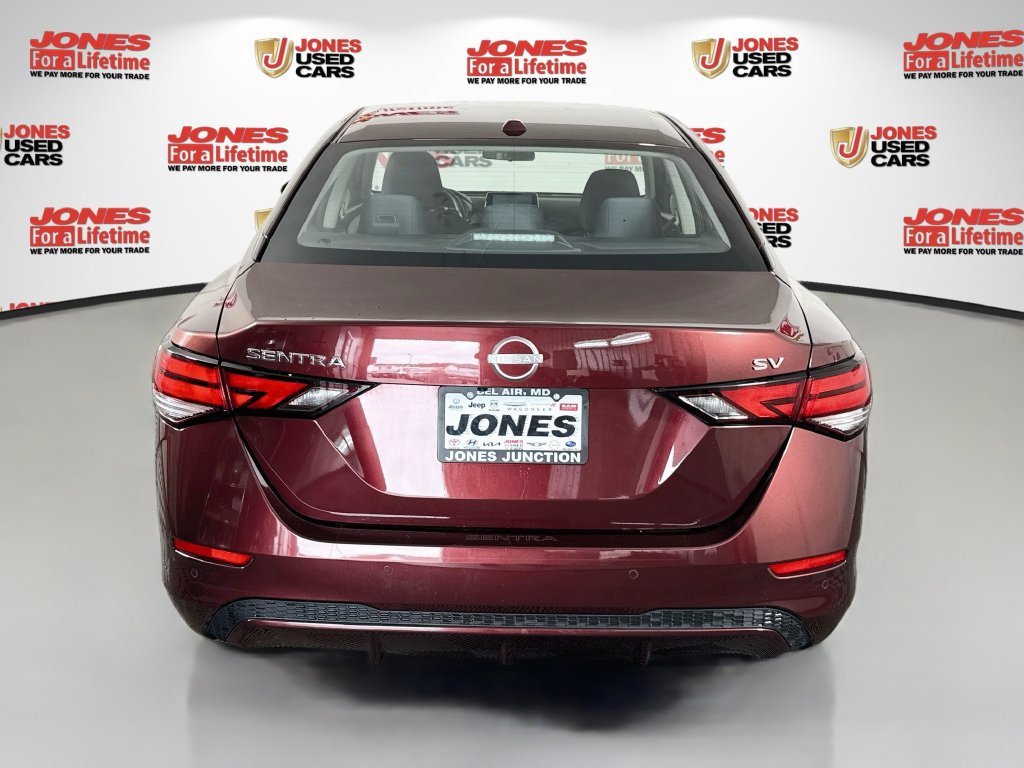 Used 2024 Nissan Sentra SV FWD image 14