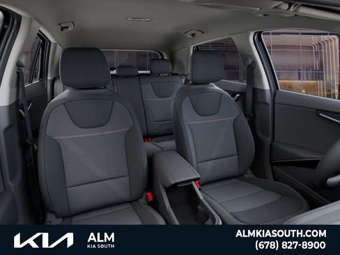 New 2025 Kia Niro LX image 15