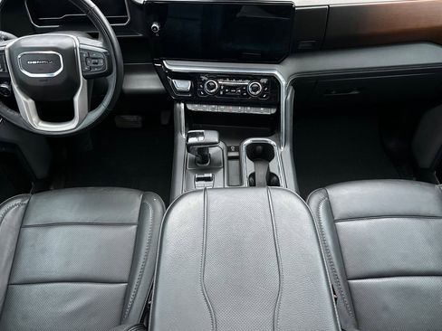 Used 2024 GMC Sierra 1500 Denali w/ Denali Reserve Package image 14