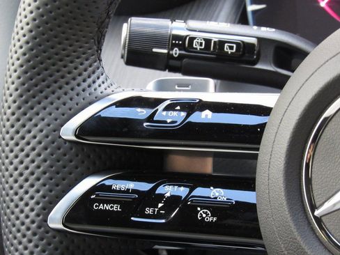 New 2026 Mercedes-Benz GLC 300 4MATIC image 26