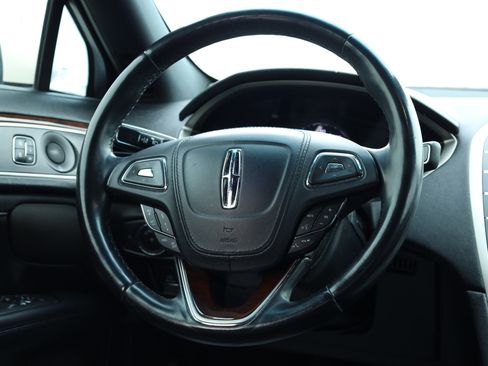 Used 2019 Lincoln MKZ Reserve image 8