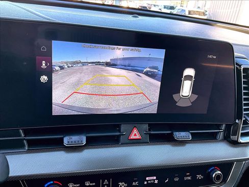 Used 2023 Kia Sportage SX image 19