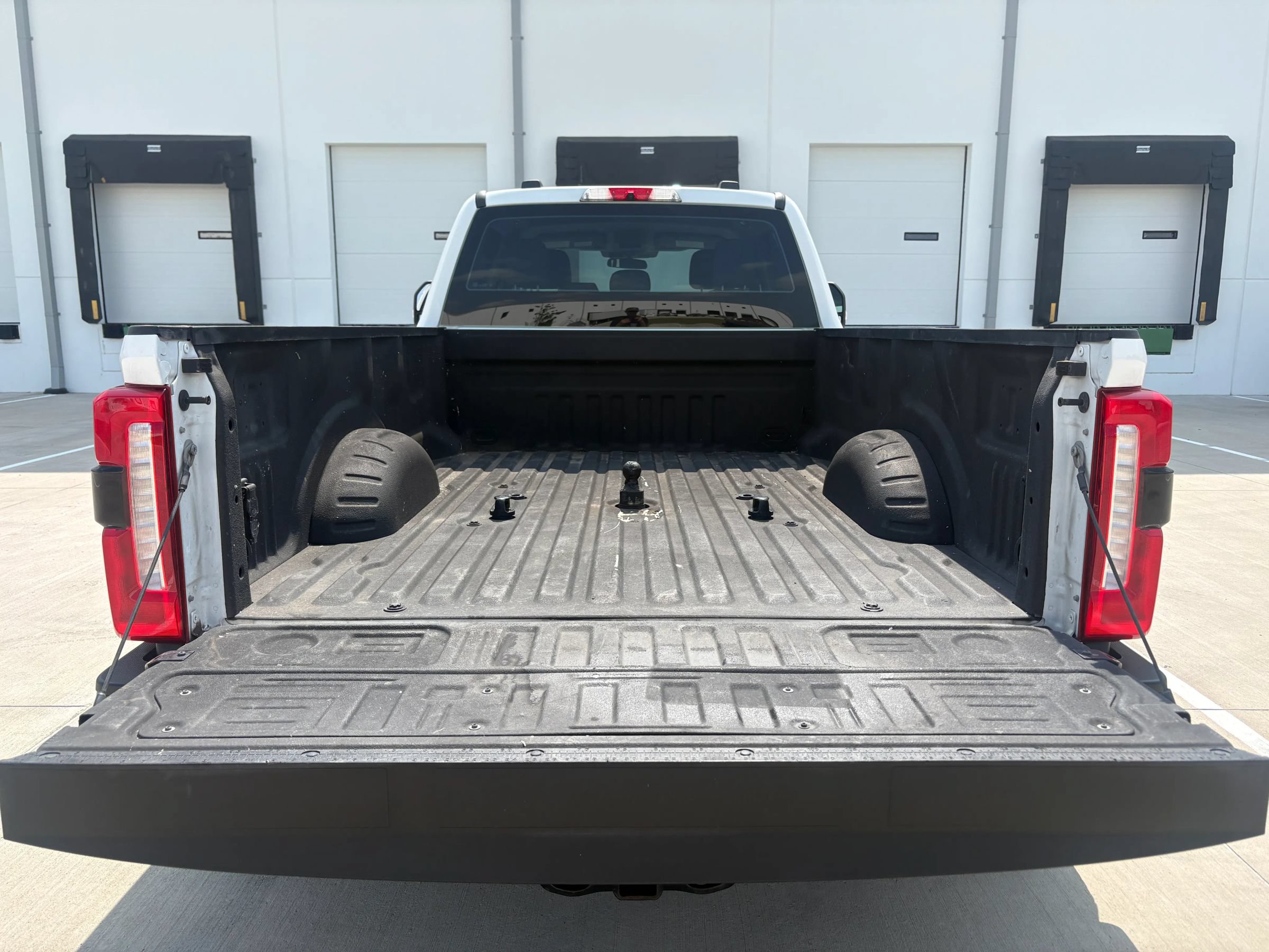 Used 2023 Ford F350 XL w/ 360-Degree Camera Package AWD/4WD image 8