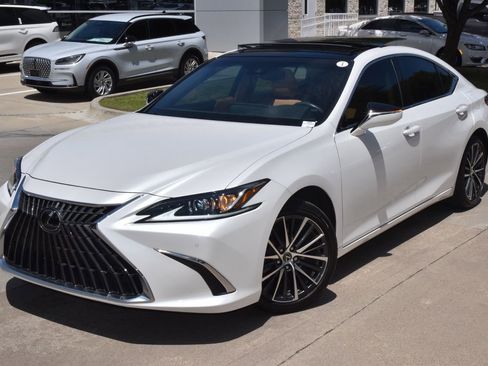 Used 2023 Lexus ES 350 w/ Premium Package FWD image 40