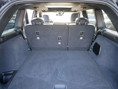 Used 2023 Jeep Grand Cherokee Overland AWD/4WD image 12