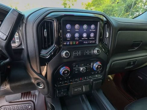 Used 2021 GMC Sierra 1500 AT4 w/ AT4 Premium Package AWD/4WD image 19