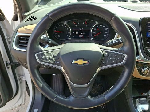 Used 2022 Chevrolet Equinox Premier image 19