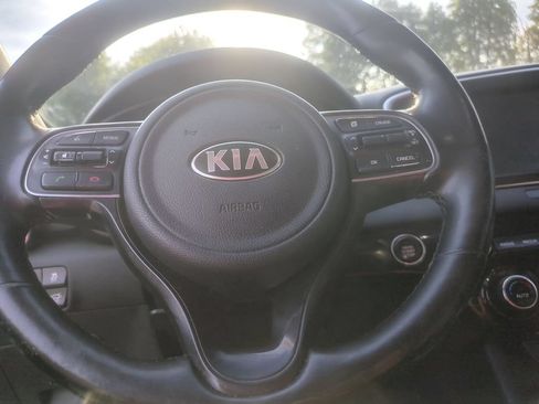 Used 2019 Kia Sportage EX w/ Option Group 040 AWD/4WD image 9
