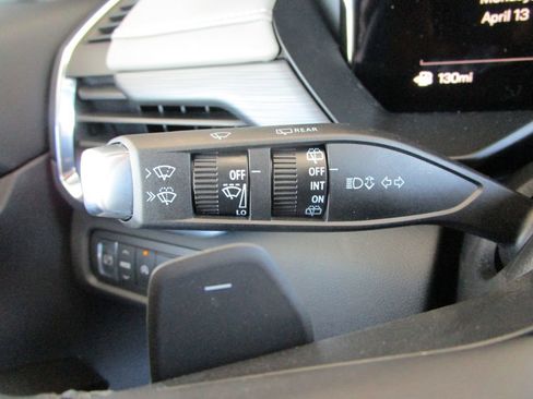 New 2026 GMC Acadia Elevation w/ Elevation Premium Package FWD image 34
