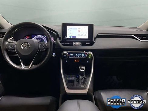 Used 2024 Toyota RAV4 XLE Premium image 11