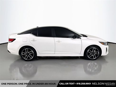Certified 2024 Nissan Sentra SR image 4