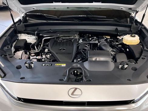 New 2026 Lexus TX 500h AWD image 11