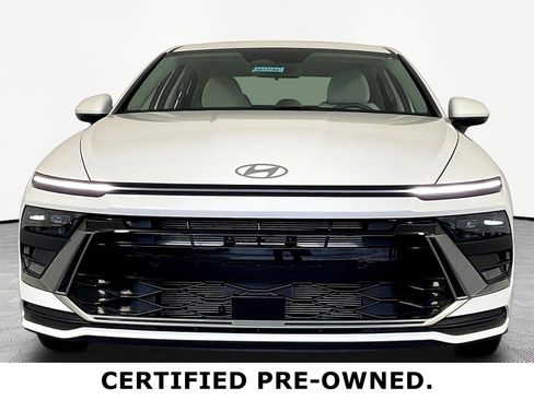 Certified 2025 Hyundai Sonata SE FWD image 2