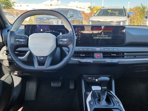 New 2025 Kia K4 GT-Line w/ GT-Line Sunroof Package image 11