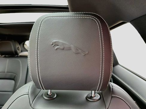 Certified 2024 Jaguar F-PACE R-Dynamic S AWD/4WD image 16