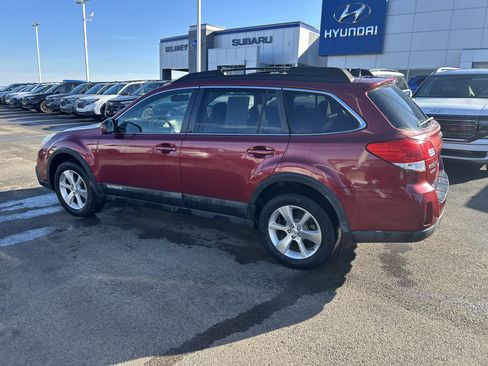 Used 2013 Subaru Outback 2.5i Limited w/ Moonroof Pkg image 13