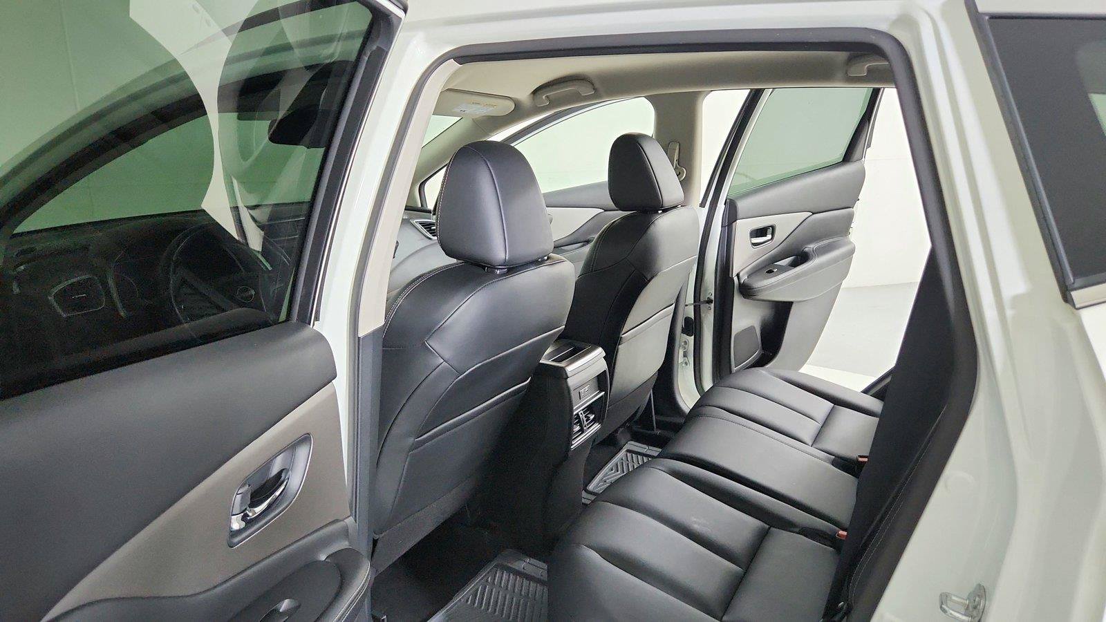 Certified 2024 Nissan Murano SV w/ SV Midnight Edition Package AWD/4WD image 23