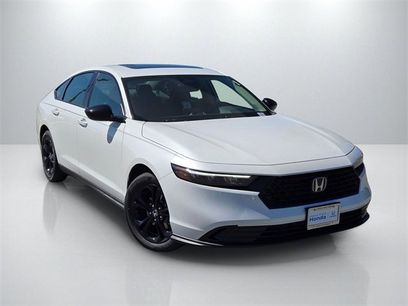 New 2025 Honda Accord SE