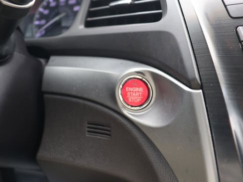 Used 2014 Acura ILX w/ Premium Package image 37