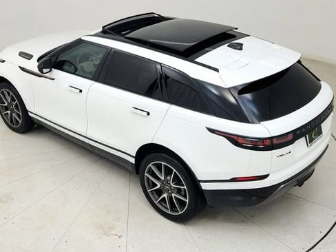 Used 2022 Land Rover Range Rover Velar R-Dynamic S AWD/4WD image 25