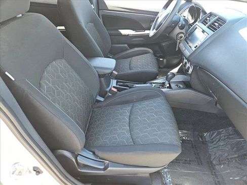 Used 2025 Mitsubishi Outlander Sport AWD image 25