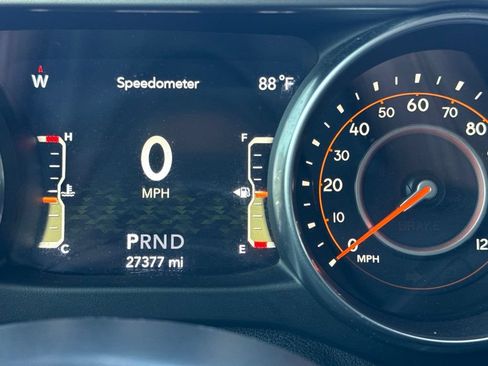 Used 2020 Jeep Wrangler Sport AWD/4WD image 13